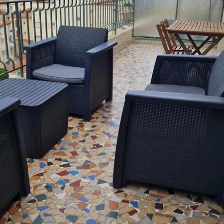 26m2 Avec Terrasse 16m2 Daire