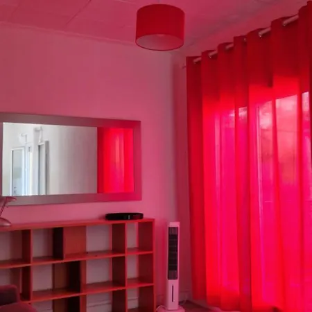 Apartment 26m2 Avec Terrasse 16m2 *